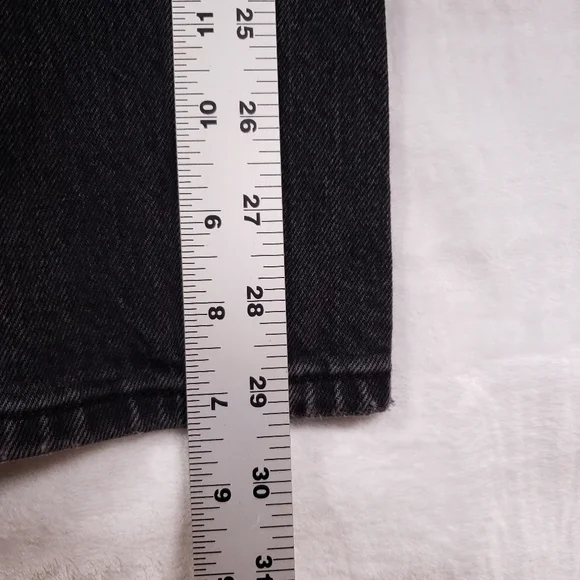 Abercrombie The 90s Straight Ultra High Rise Black Denim Jeans Women 31 Reg 12R - Picture 6 of 10